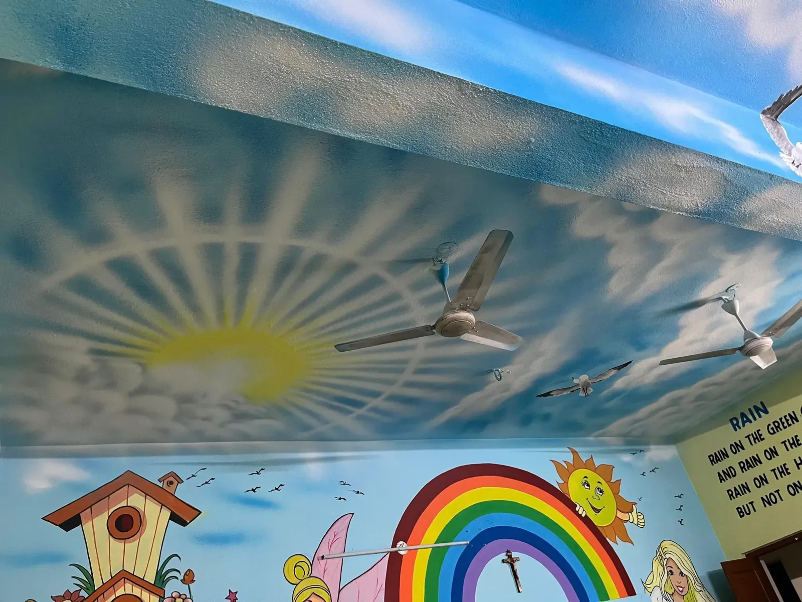Artwork in NUR LKG UKG class walls - 492124852_554405387704389_9111765530777686879_n (1).webp