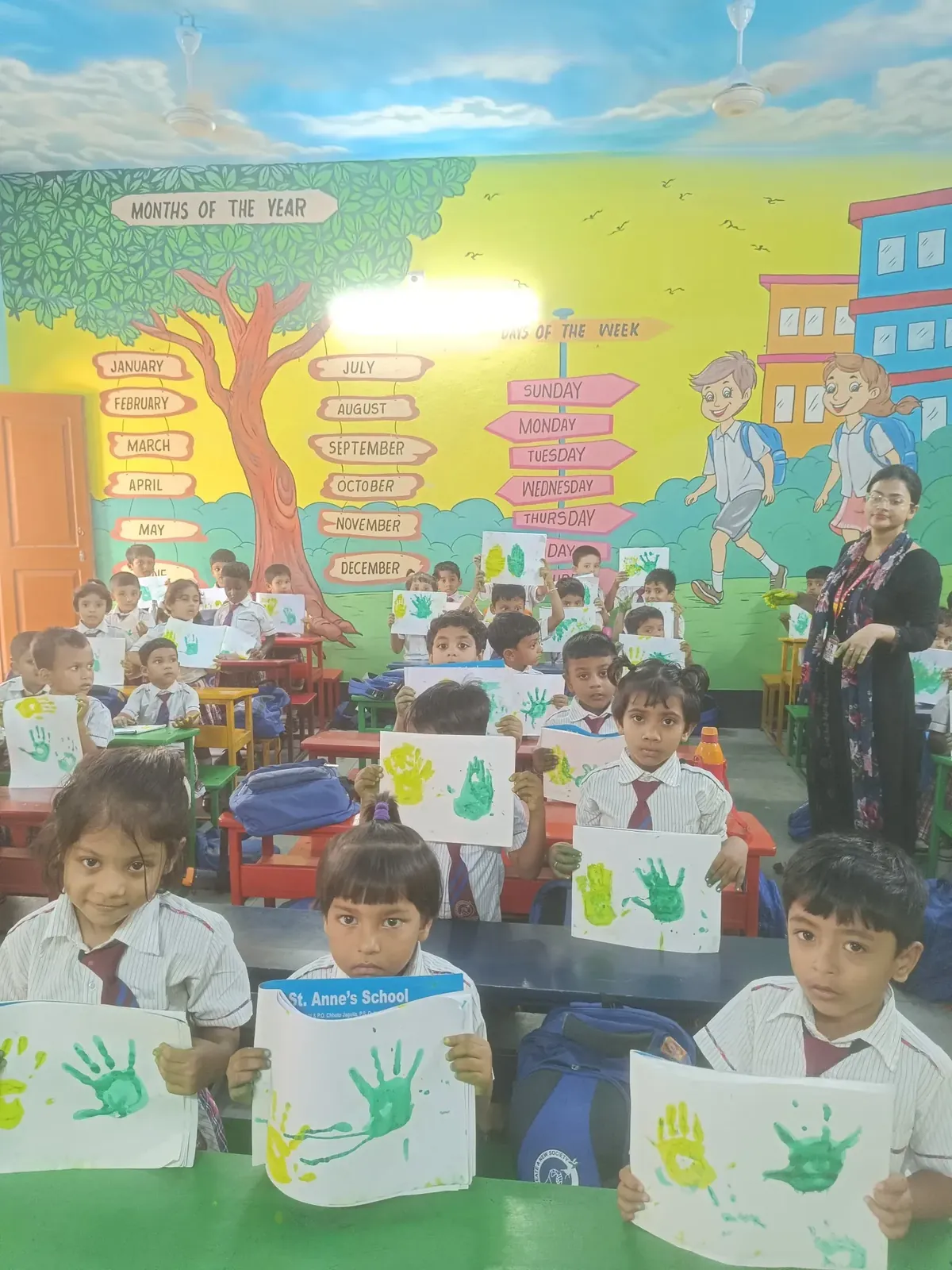 Artwork in NUR LKG UKG class walls - 492969250_556122010866060_673984836096114545_n.webp