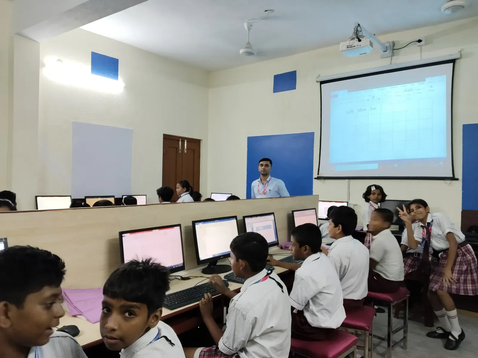 Computer Room - IMG_20240621_111459.webp