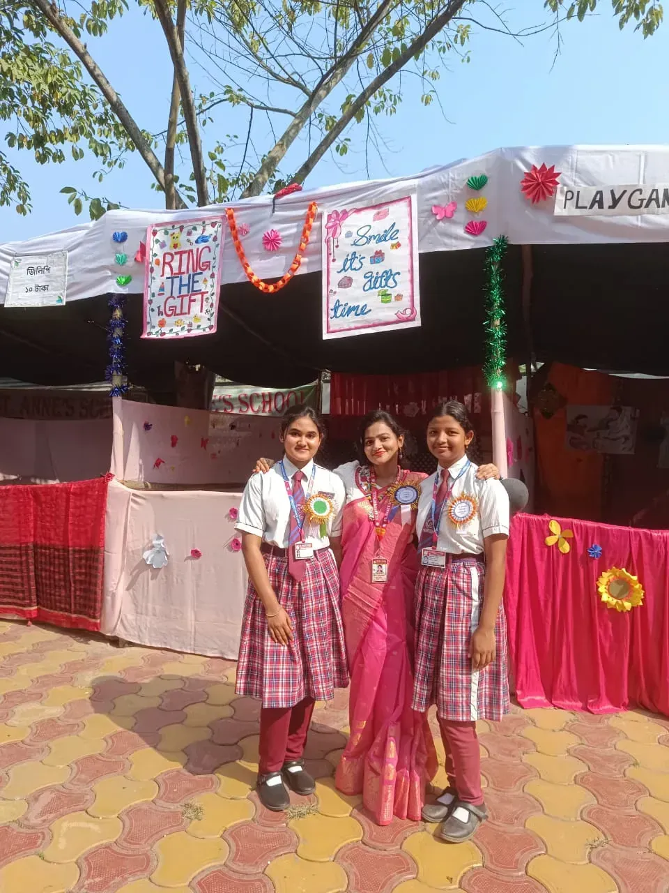 School fair - 476205938_497675340044061_130536585442863613_n.webp