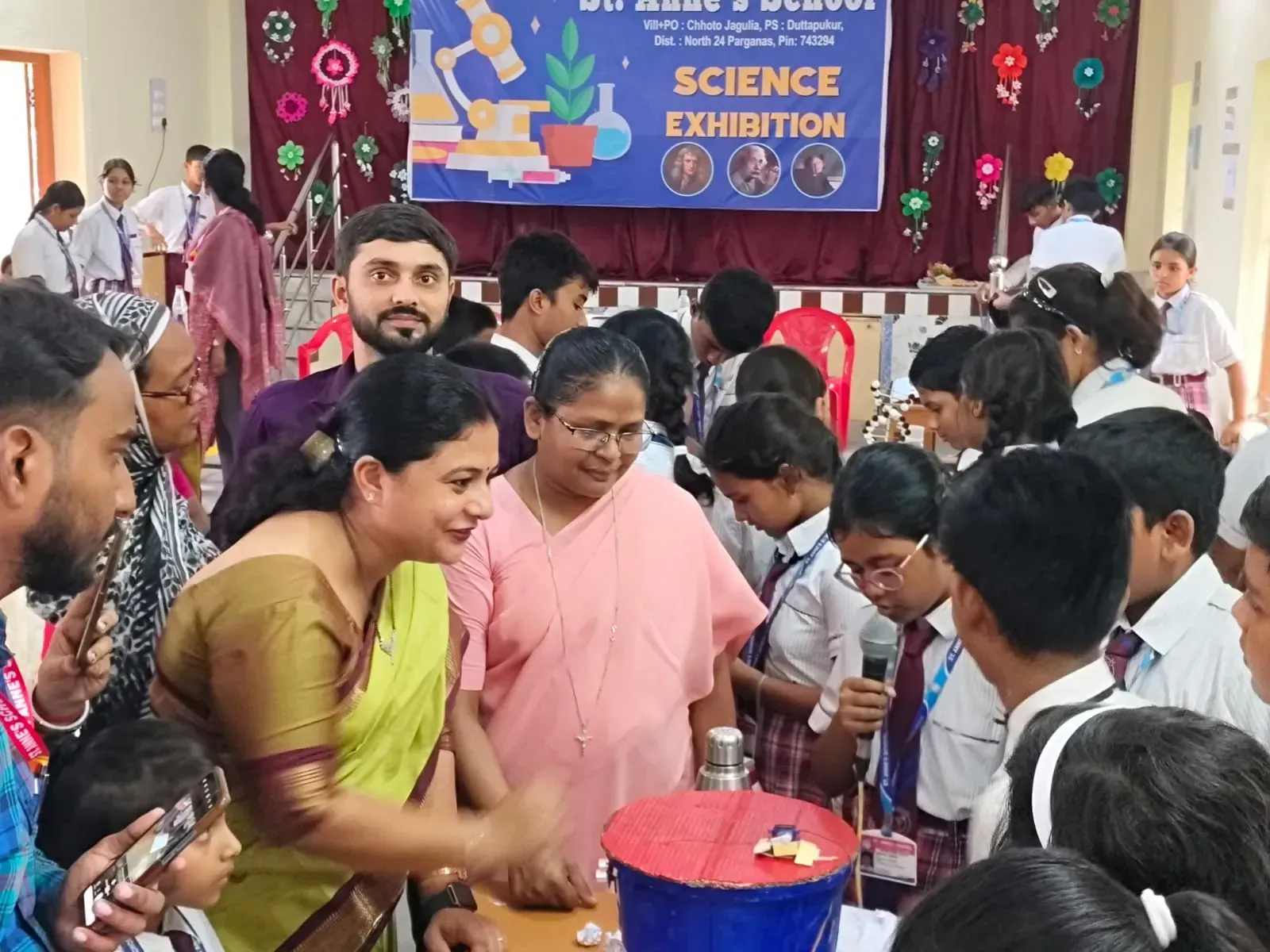 Science exhibition – school event photos at St. Anne's School