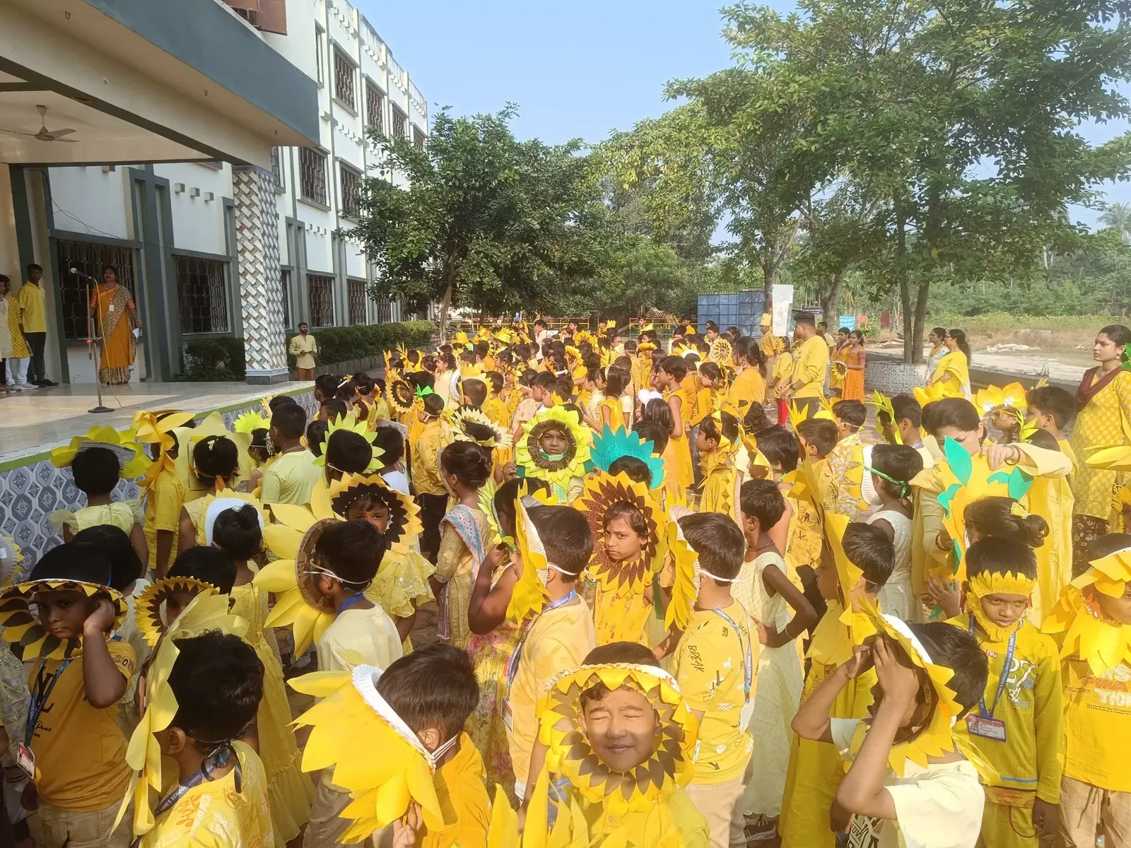 Yellow day celebration - 571148484_700945799717013_1583238861722792058_n.webp