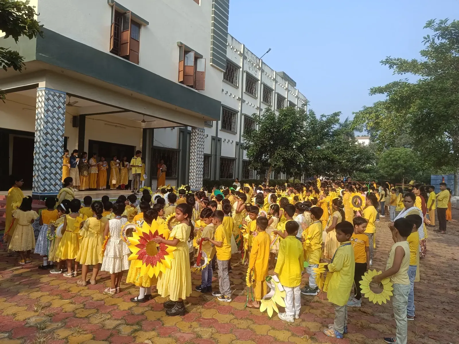 Yellow day celebration - 571151379_700945703050356_6792375260672627334_n.webp