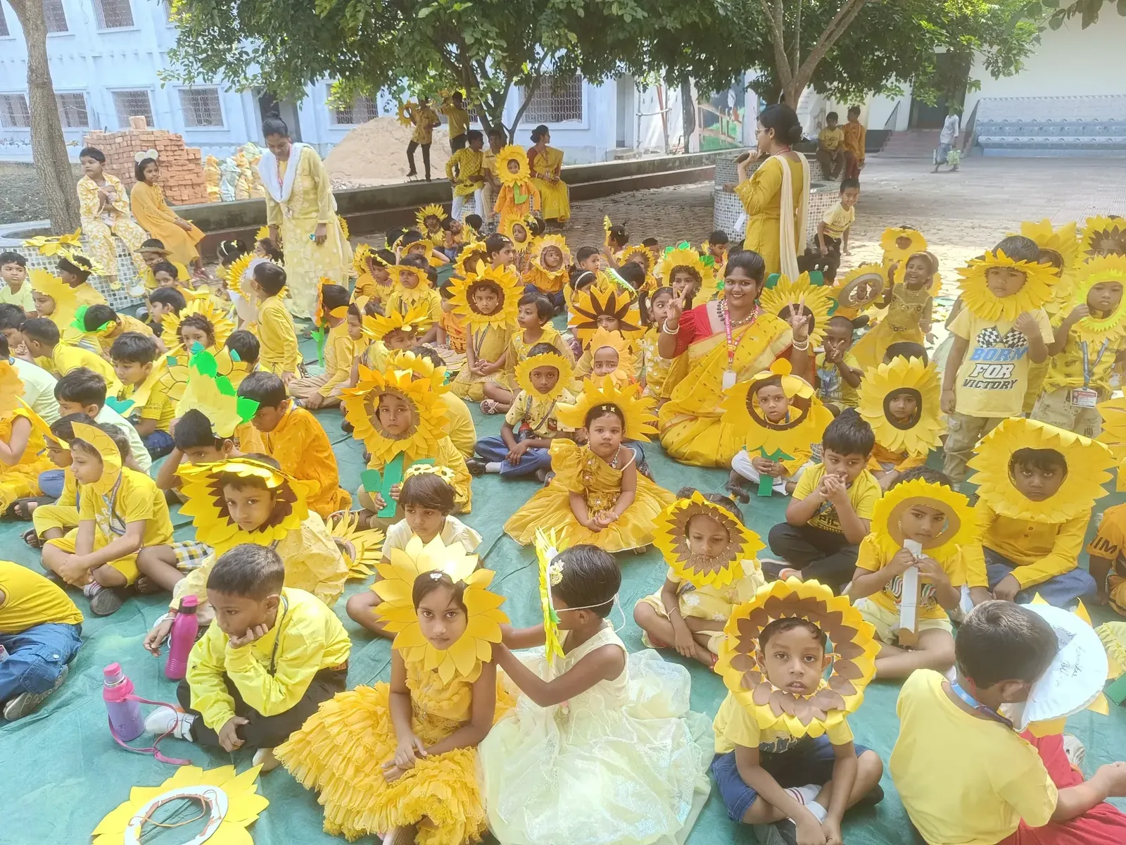 Yellow day celebration - 571210369_700945659717027_3210267541876798620_n.webp