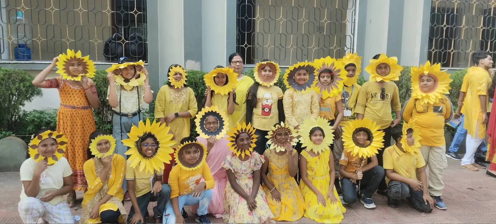 Yellow day celebration - 571682758_700944239717169_8665512353202707794_n.webp
