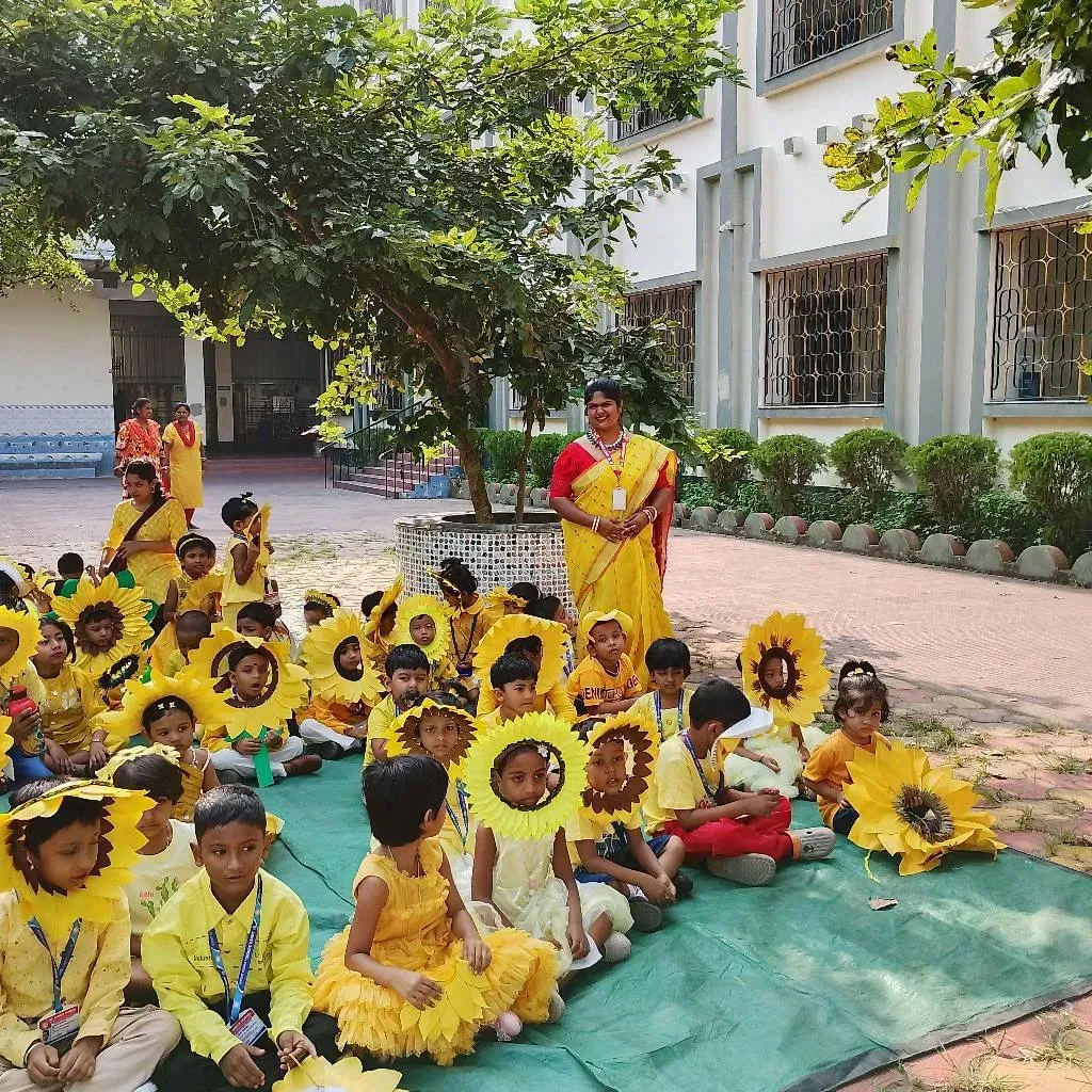 Yellow day celebration - 572347929_700941943050732_4364631593220892478_n.webp